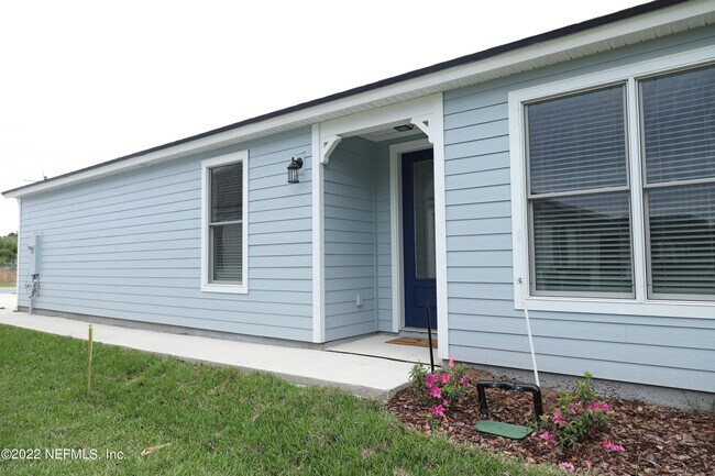 Building Photo - 220 Modesto Dr