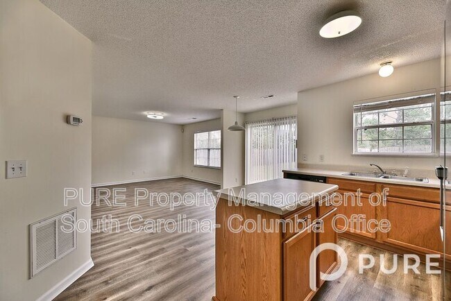 Building Photo - 433 Spring Oak Ln