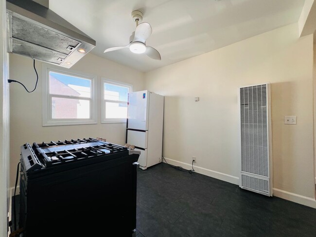 Building Photo - 3835 Whittier Blvd