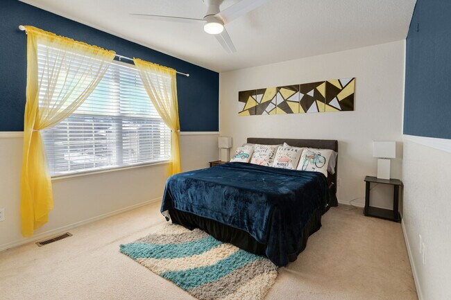 Building Photo - 6994 Ketchum Dr