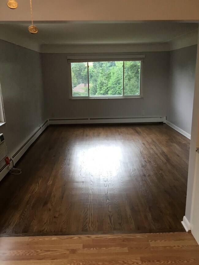 Building Photo - 6041 Stanhill Ct