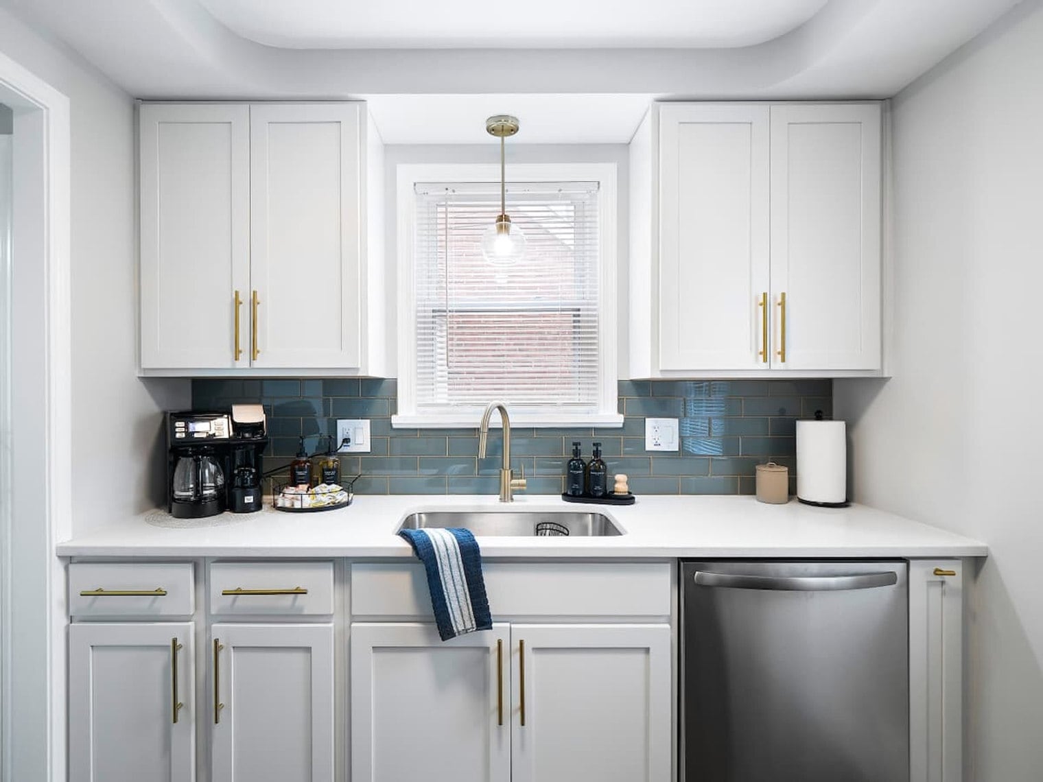 Building Photo - 4055 Verona Rd