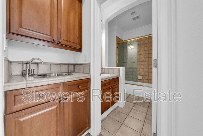 Building Photo - 6044 Claret Ct