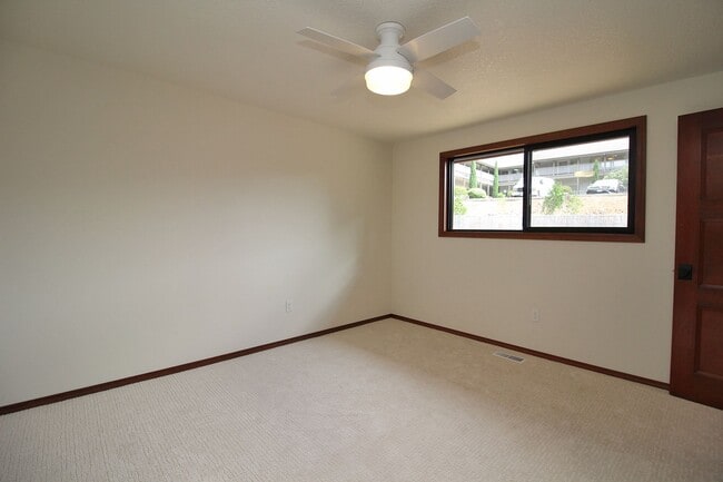 Building Photo - 2890 SW 89th Ave