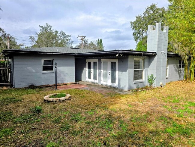 Building Photo - 2150 De La Palma Ave