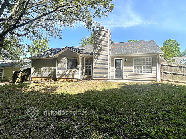 Building Photo - 1415 Oak Knoll Dr NE