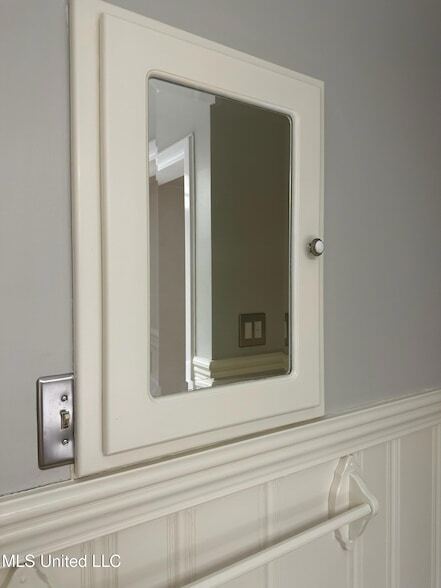 Building Photo - 3564 Cowan Pl