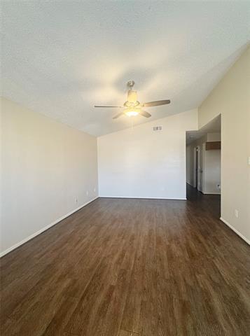 Building Photo - 1114 Suburban St