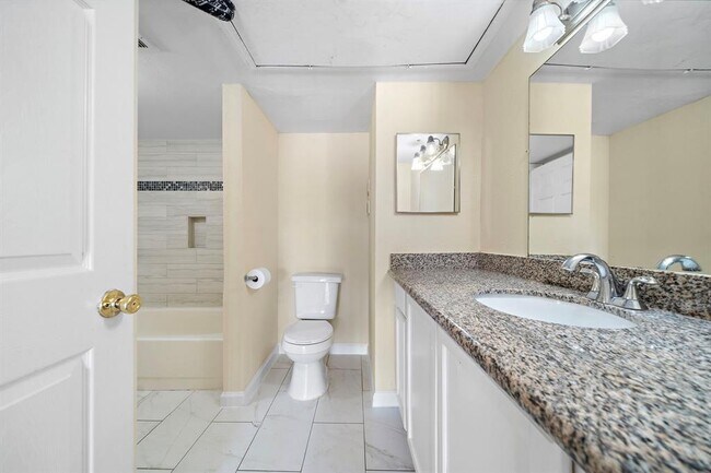 Building Photo - 8429 Hearth Dr