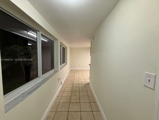 Building Photo - 5114 SW 133rd Ct Dr