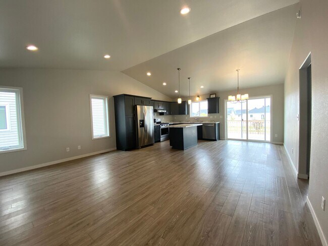 Building Photo - Beautiful 4 Bedroom Home by Brooks Harbor ...