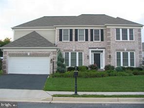 Building Photo - 43869 Churchill Glen Dr