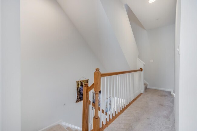 Building Photo - 11429 Log Ridge Dr