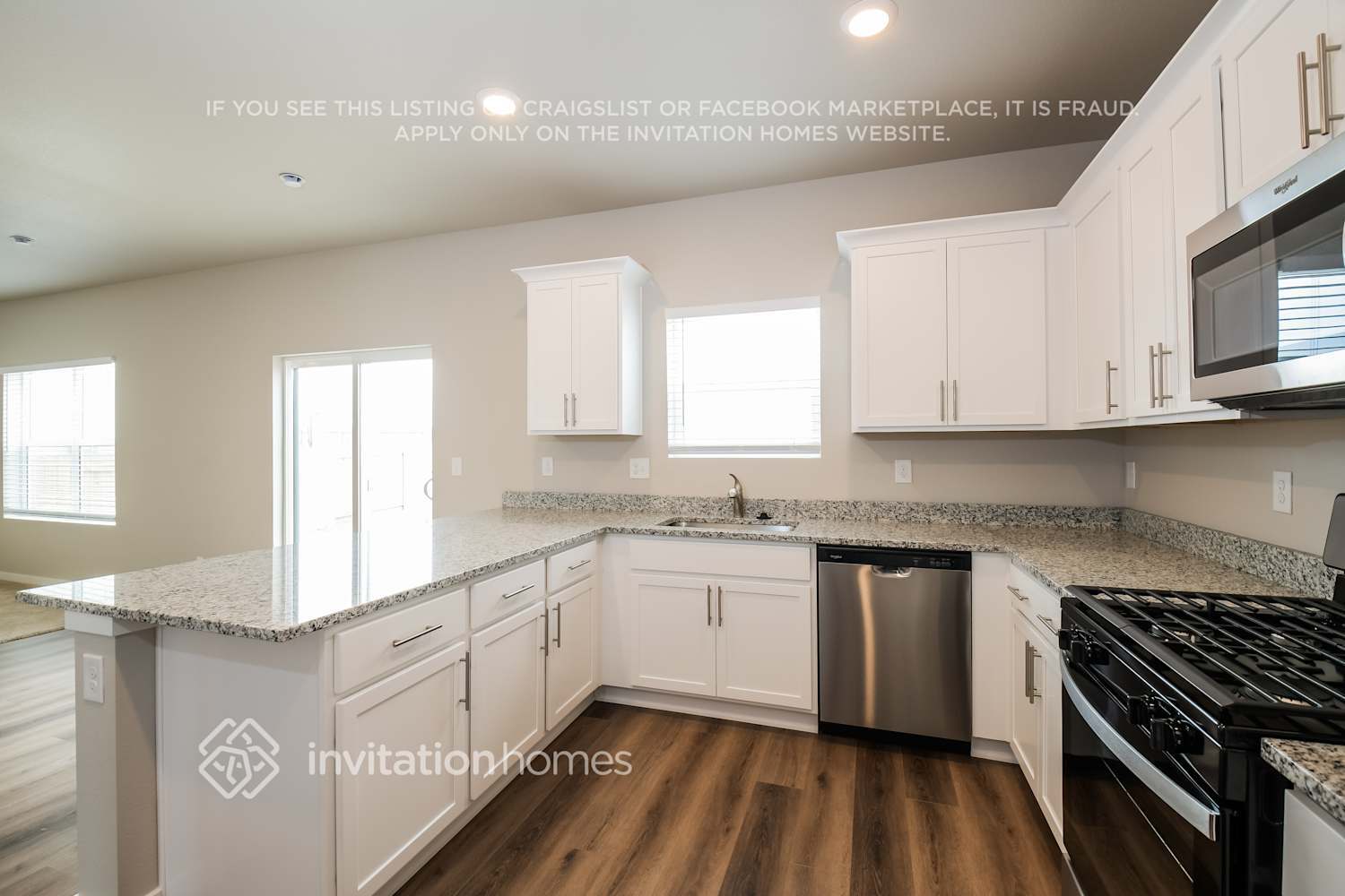 Building Photo - 2224 Alyssa St