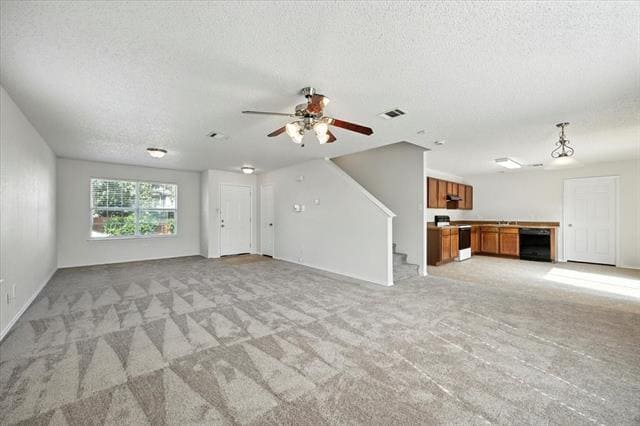 Building Photo - 1525 Hedgewood Trail