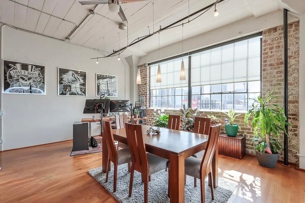 Building Photo - 426 Marietta St NW