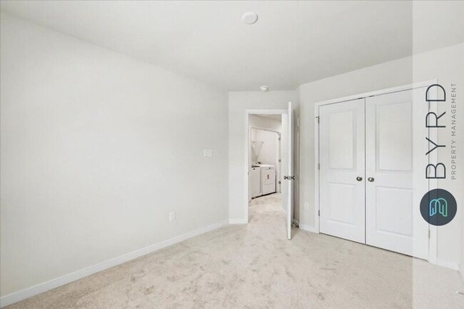 Building Photo - 14655 Hancock Towns Dr