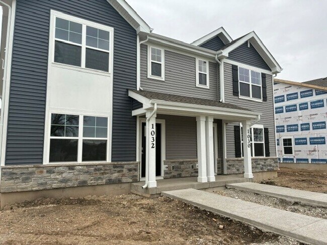 Building Photo - Brand New 3 Bedroom - 2.5 Bath Condo in Union Grove