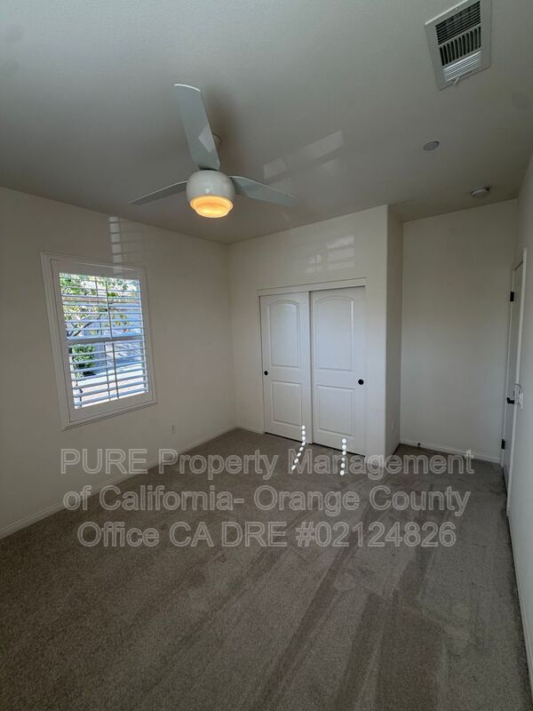 Building Photo - 15 Galan St