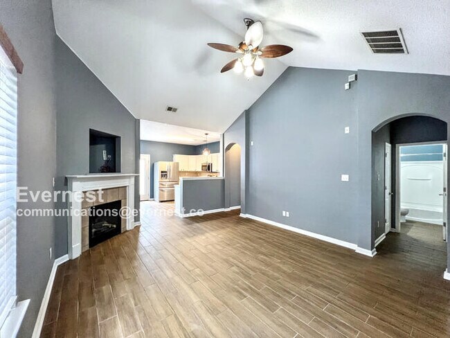 Building Photo - 4866 Water Brook Cir