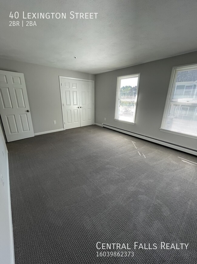 Building Photo - 40 Lexington St