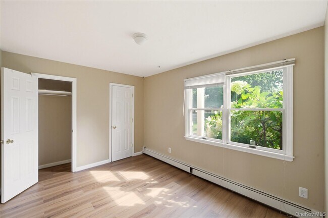 Building Photo - 34 Markwood Ln