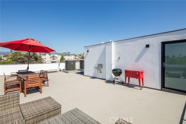 Building Photo - 1616 Amherst Ave