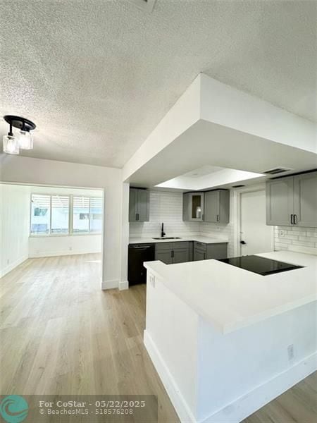 Building Photo - 4510 NW 49th Dr