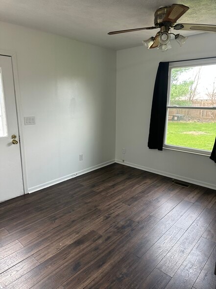 Building Photo - 3891 Millstone Rd