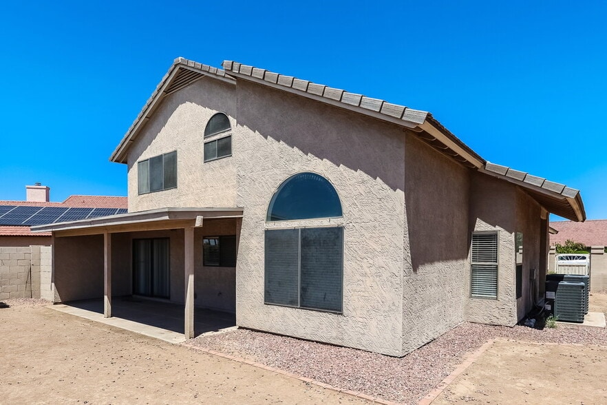 Building Photo - 7041 W McRae Way