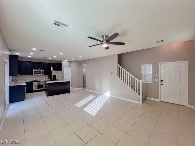 Building Photo - 10955 Sardinia Sands Dr