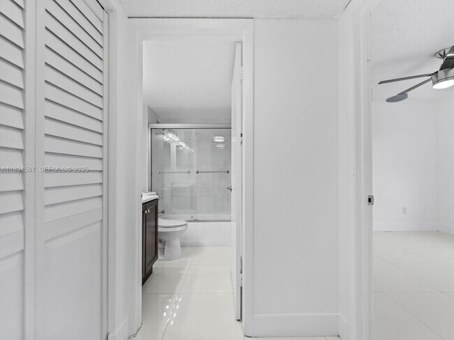 Building Photo - 8260 SW 210th St