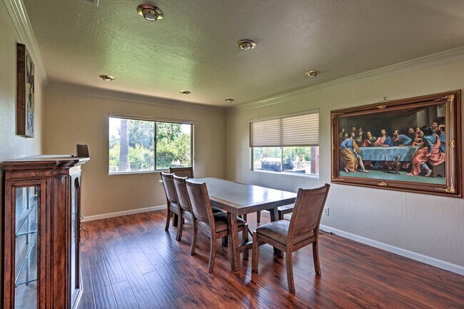 Building Photo - 1280 Rucker Ave