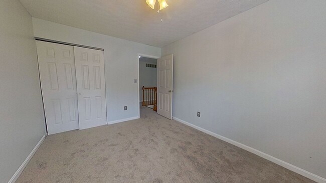 Building Photo - 110 Hershey Cir
