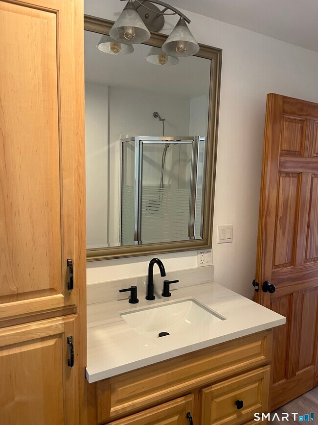 Building Photo - 2101 Scott Rd