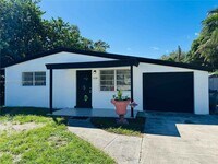 Building Photo - 5630 Simms St