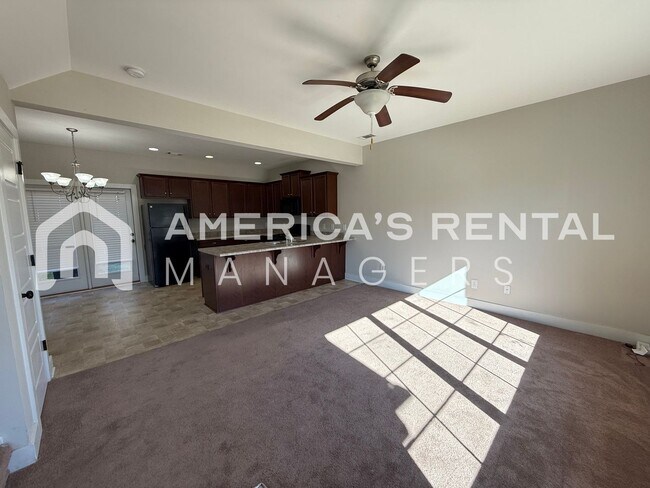 Building Photo - Townhome for Rent in Chelsea! COMING SOON!