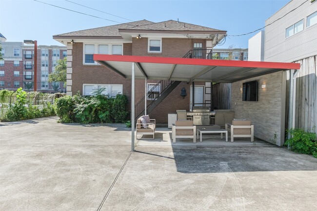 Building Photo - 1716 Richmond Ave.