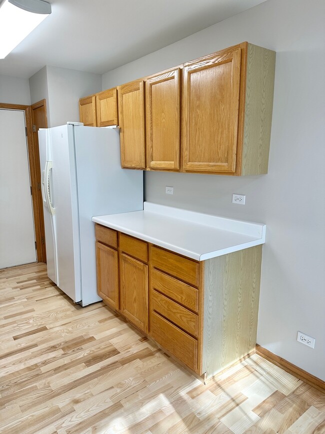 Building Photo - 2955 Belle Ln
