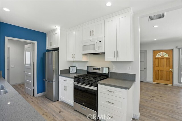 Building Photo - 10416 Fairgrove Ave