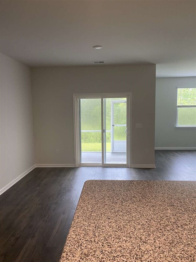 Building Photo - 268 Legends Vlg Lp