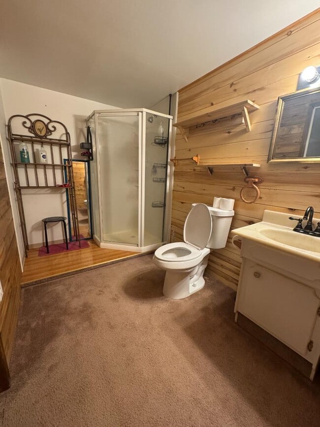 Building Photo - 1004 W Rochester Ave