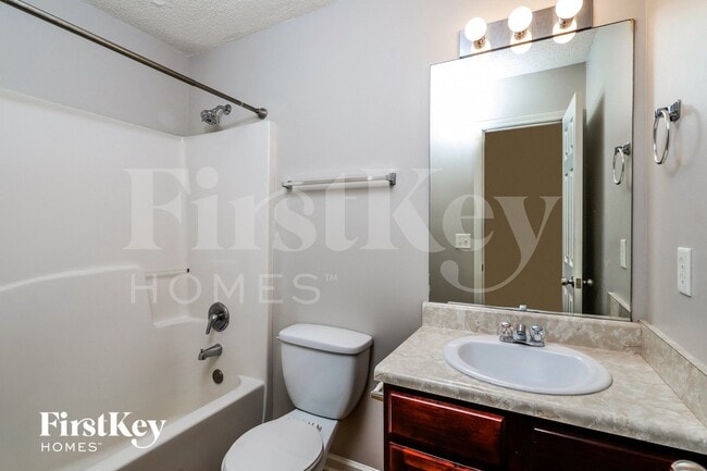 Building Photo - 7510 Spoleto Loop