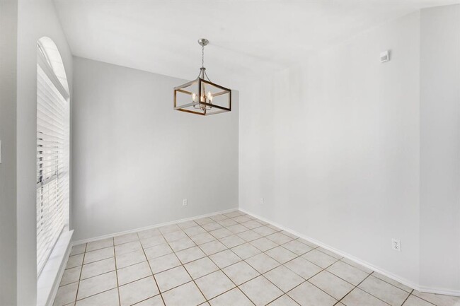 Building Photo - 7408 Tovar Dr