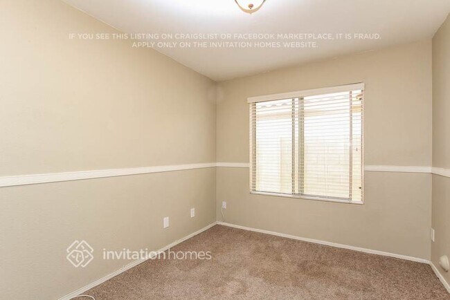 Building Photo - 14761 W Lucas Ln