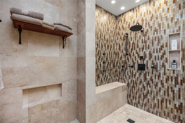 Building Photo - 24536 Santa Clara Ave