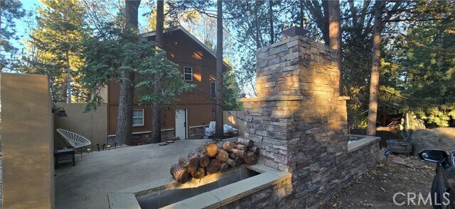 Building Photo - 27607 Oak Knoll Dr