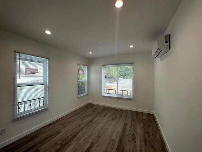 Building Photo - Stunning 3+2 ADU on a picturesque street in the sought-after Reseda neighborhood