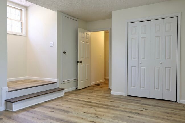 Building Photo - 17051 Lemming Ln