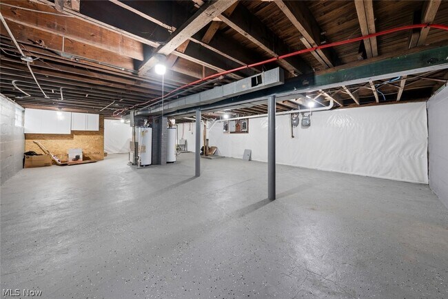 Building Photo - 3904 Ardmore Ave